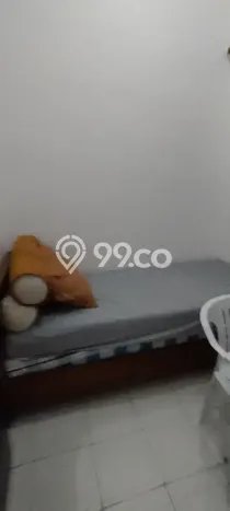 Disewakan Kost Strategis di Kebayoran Baru Kondisi Bagus Full Furnished Disewakan Kost Strategis di Kebayoran Baru Kondisi Bagus Full Furnished