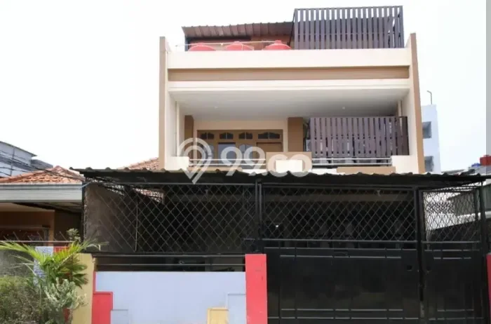 Kos-kosan Strategis Disewakan di Senen, Jakarta Pusat Kondisi Baik Full Furnished Kos-kosan Strategis Disewakan di Senen, Jakarta Pusat Kondisi Baik Full Furnished