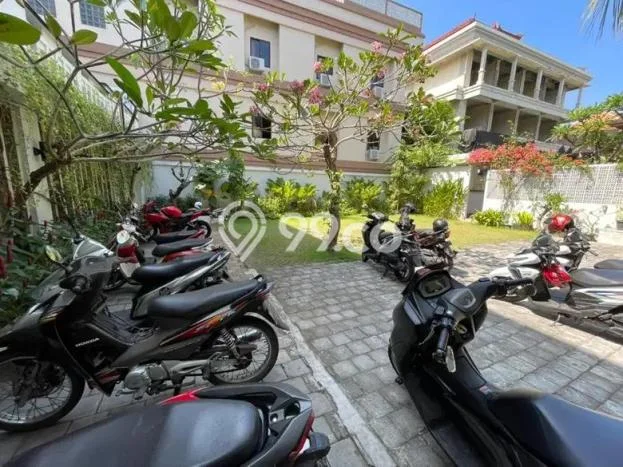 Kos-kosan Strategis Disewakan di Kuta, Badung Kondisi Baik Full Furnished Kos-kosan Strategis Disewakan di Kuta, Badung Kondisi Baik Full Furnished