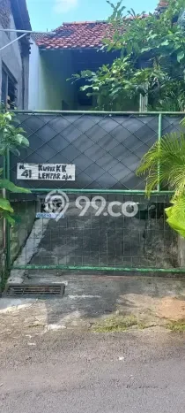 Kost Disewakan di Semarang Barat, Semarang, Lokasi Strategis dan Nyaman Kost Disewakan di Semarang Barat, Semarang, Lokasi Strategis dan Nyaman