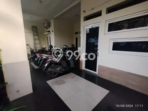 Disewakan Kost Strategis di Gubeng Kondisi Bagus Full Furnished Disewakan Kost Strategis di Gubeng Kondisi Bagus Full Furnished