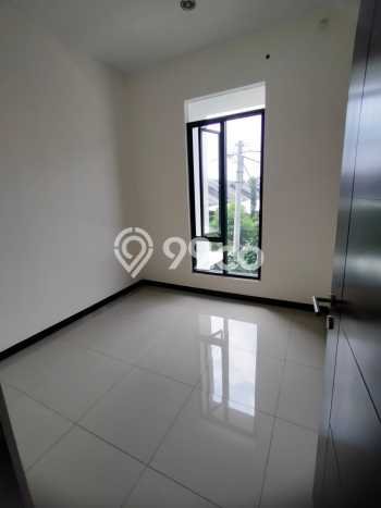 PROMO SPESIAL! Dijual Rumah Berkualitas area Taman Kopo Indah, Bandung, Luas Tanah 120m² LB 175m² PROMO SPESIAL! Dijual Rumah Berkualitas area Taman Kopo Indah, Bandung, Luas Tanah 120m² LB 175m²