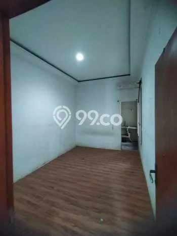 Rumah Minimalis 2 KT LT 102m2 di Taman Holis Indah Rumah Minimalis 2 KT LT 102m2 di Taman Holis Indah
