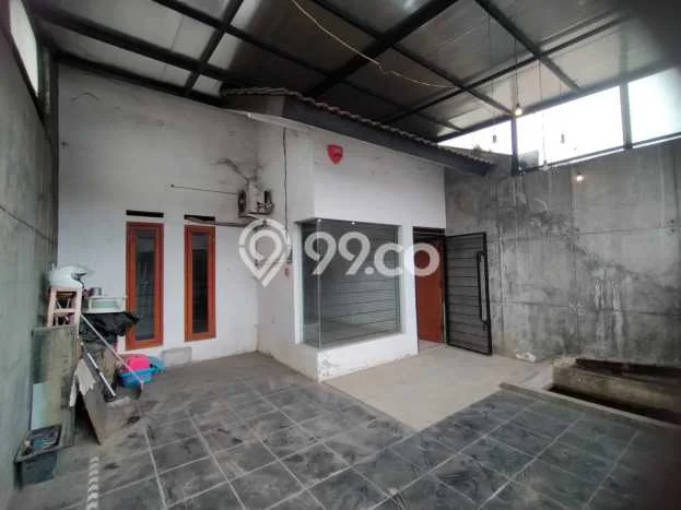 Rumah Minimalis 2 KT LT 102m2 di Taman Holis Indah Rumah Minimalis 2 KT LT 102m2 di Taman Holis Indah