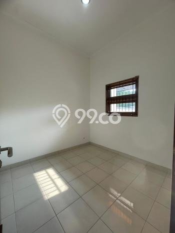 Rumah Modern 2 KT LT 102m2 di Taman Kopo Indah Rumah Modern 2 KT LT 102m2 di Taman Kopo Indah