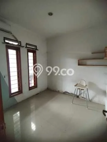 Rumah Minimalis 2 KT LT 102m2 di Taman Holis Indah Rumah Minimalis 2 KT LT 102m2 di Taman Holis Indah