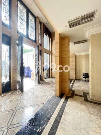 Disewakan Ruko di Kawasan Ramai KH Mas Mansyur Luas 900m2 Disewakan Ruko di Kawasan Ramai KH Mas Mansyur Luas 900m2