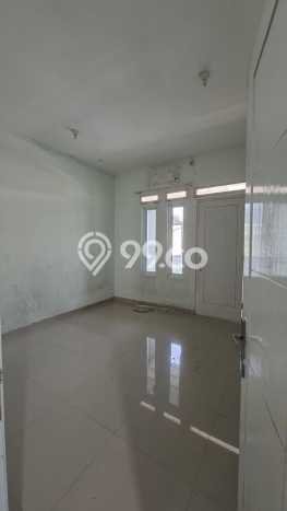 Rumah Strategis Modern Lb 125m2 di Ciracas, Jakarta Timur Rumah Strategis Modern Lb 125m2 di Ciracas, Jakarta Timur