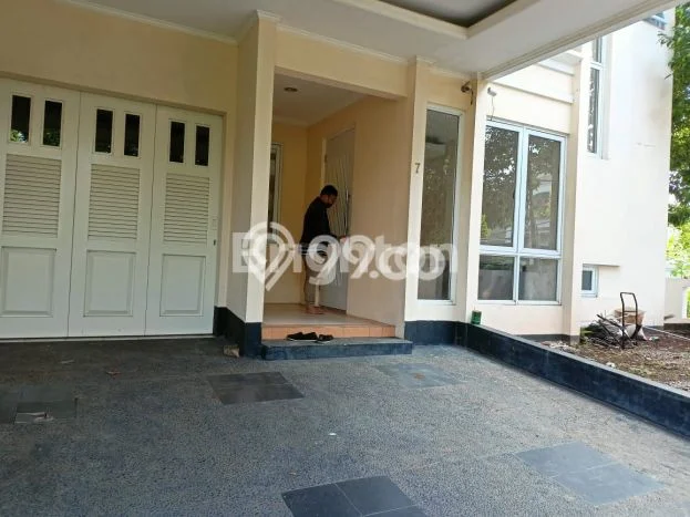 Jual Rumah Mewah Elegan Dengan View Eksklusif di Jatiwarna, Bekasi Jual Rumah Mewah Elegan Dengan View Eksklusif di Jatiwarna, Bekasi