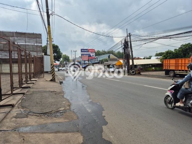 Area Ramai! Gudang Dijual di Cileungsi untuk Bisnis Luas Bangunan 3500m2 Area Ramai! Gudang Dijual di Cileungsi untuk Bisnis Luas Bangunan 3500m2