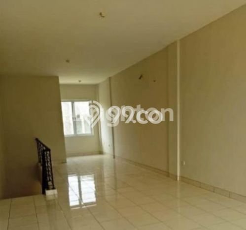 Ruko Bagus LT 60m2 LB 104m2 Dijual di Cileungsi Bogor Ruko Bagus LT 60m2 LB 104m2 Dijual di Cileungsi Bogor