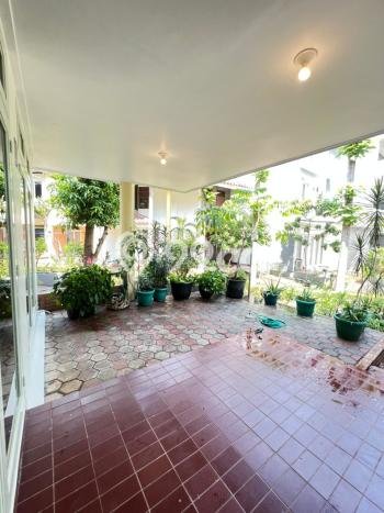 Rumah Elit Modern Tanpa Renovasi di Pantai Mutiara Jakarta Utara Rumah Elit Modern Tanpa Renovasi di Pantai Mutiara Jakarta Utara
