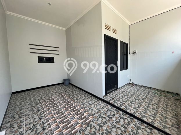 For Sale Rumah 3 Kamar Lokasi Ideal Nyaman dan Strategis di Cipondoh For Sale Rumah 3 Kamar Lokasi Ideal Nyaman dan Strategis di Cipondoh