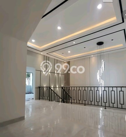 Dijual Rumah Luas Elegan Dengan View Cantik di Cengkareng Barat, Jakarta Barat Dijual Rumah Luas Elegan Dengan View Cantik di Cengkareng Barat, Jakarta Barat