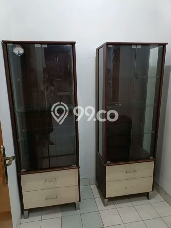 Disewakan! Rumah 3 Kamar Tidur &
3 Kamar Mandi di Cengkareng Barat, Jakarta Barat Disewakan! Rumah 3 Kamar Tidur &
3 Kamar Mandi di Cengkareng Barat, Jakarta Barat