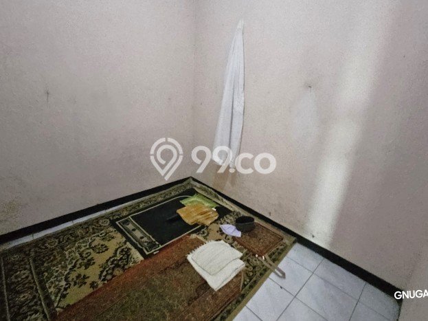 HUNIAN PILIHAN! Rumah di Gayungan, Luas 90m2m² Bangunan 140m2m² HUNIAN PILIHAN! Rumah di Gayungan, Luas 90m2m² Bangunan 140m2m²