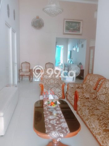 Dijual Rumah 3 Kamar Lokasi Ideal Bagus dan Strategis di Waru Dijual Rumah 3 Kamar Lokasi Ideal Bagus dan Strategis di Waru