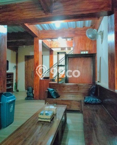 FEATURED! Rumah Nyaman area Candi, Luas 90m2m² Bangunan 242m2m² FEATURED! Rumah Nyaman area Candi, Luas 90m2m² Bangunan 242m2m²