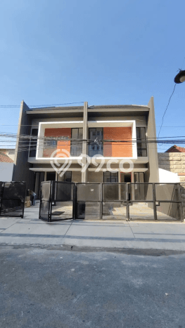 Rumah 5 KT 4 KM di Lokasi Strategis Kenjeran, Surabaya Rumah 5 KT 4 KM di Lokasi Strategis Kenjeran, Surabaya