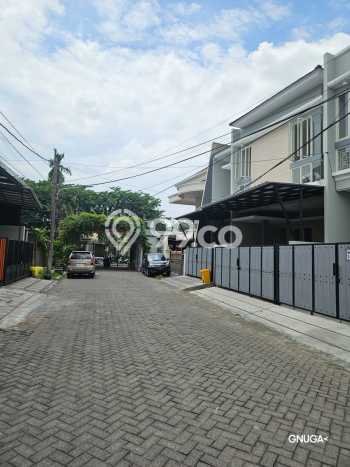 Rumah EXCLUSIVE! di Rungkut, Surabaya, LT 65m2m² LB 120m2m², HARGA SPESIAL Rumah EXCLUSIVE! di Rungkut, Surabaya, LT 65m2m² LB 120m2m², HARGA SPESIAL