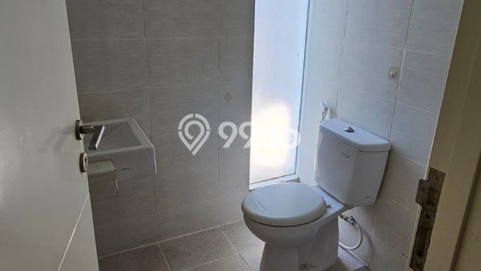 Rumah PREMIUM di , Surabaya, LT 72m2m² LB 69m2m² HARGA TERBAIK! Rumah PREMIUM di , Surabaya, LT 72m2m² LB 69m2m² HARGA TERBAIK!