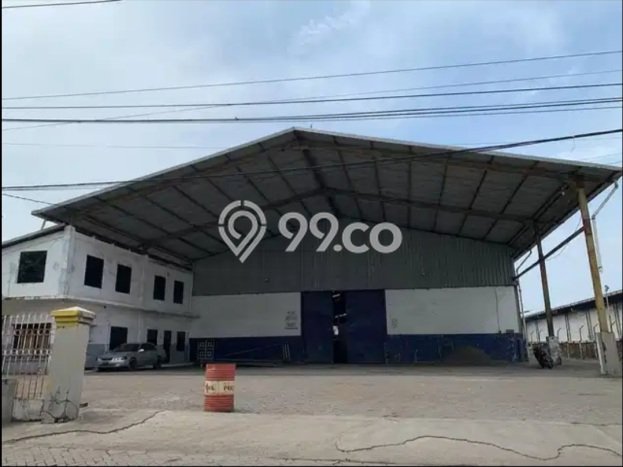 Gudang Kawasan Margomulyo, Luas 3000m2m², Akses Strategis, Siap Bisnis Gudang Kawasan Margomulyo, Luas 3000m2m², Akses Strategis, Siap Bisnis