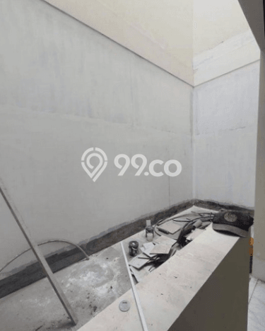 Ruko di Rungkut, Luas 82m2m², Mainroad, Lokasi Strategis Ruko di Rungkut, Luas 82m2m², Mainroad, Lokasi Strategis