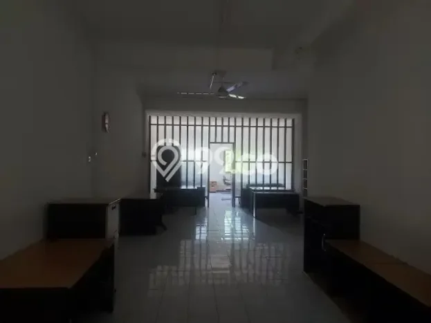 Ruko Disewakan Kawasan Galaxy, Luas 300m2m², Area Berkembang Ruko Disewakan Kawasan Galaxy, Luas 300m2m², Area Berkembang