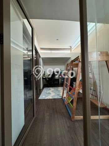 Rumah Mewah Siap Huni LT 122m2 di Karang Tengah, Tangerang Rumah Mewah Siap Huni LT 122m2 di Karang Tengah, Tangerang