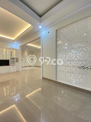 Rumah Mewah LB 1050m2 Siap Huni Desain Elegan di Pondok Indah, Jakarta Selatan Rumah Mewah LB 1050m2 Siap Huni Desain Elegan di Pondok Indah, Jakarta Selatan