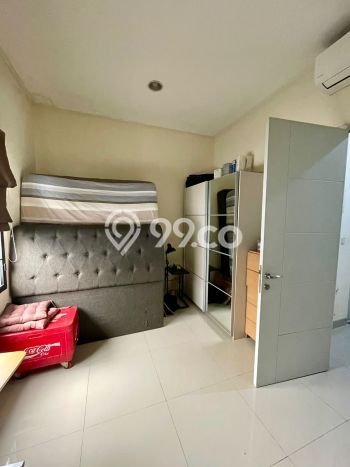 Jual Rumah Mewah Megah Dengan View Cantik di Green Lake City, Jakarta Barat Jual Rumah Mewah Megah Dengan View Cantik di Green Lake City, Jakarta Barat