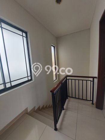For Sale Hunian Rumah Terawat 4 KT di Green Lake City, Jakarta Barat For Sale Hunian Rumah Terawat 4 KT di Green Lake City, Jakarta Barat