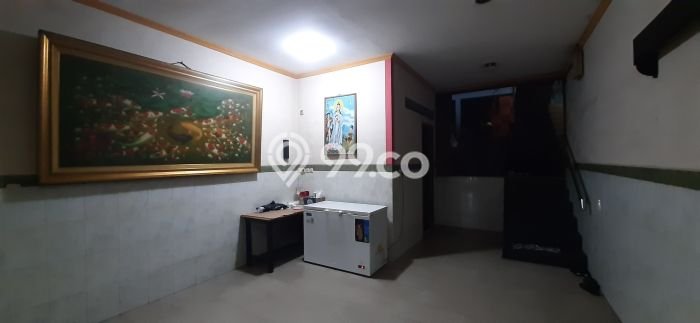 Jual Rumah Mewah Elegan Dengan View Eksklusif di Grogol, Jakarta Barat Jual Rumah Mewah Elegan Dengan View Eksklusif di Grogol, Jakarta Barat