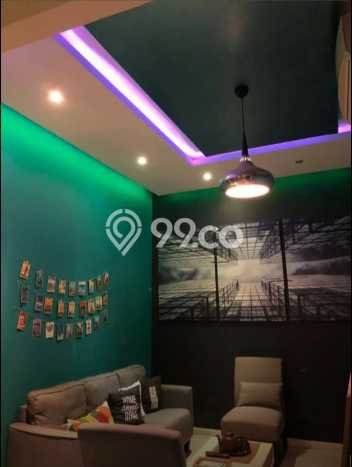 Rumah Strategis Minimalis Lb 280m2 di Cipondoh, Tangerang Rumah Strategis Minimalis Lb 280m2 di Cipondoh, Tangerang