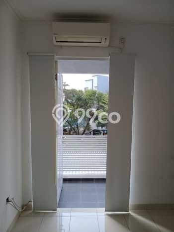 Jual Rumah Luas Megah Dengan View Cantik di Semanan, Jakarta Barat Jual Rumah Luas Megah Dengan View Cantik di Semanan, Jakarta Barat
