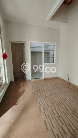 Disewakan Cepat Rumah Kondisi Baik di Area Cengkareng, Jakarta Barat Disewakan Cepat Rumah Kondisi Baik di Area Cengkareng, Jakarta Barat
