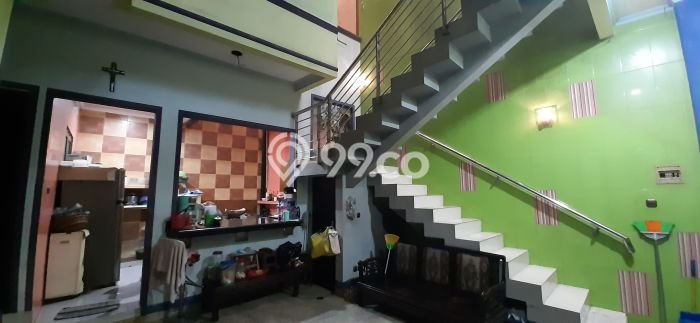 Jual Rumah Mewah Elegan Dengan View Eksklusif di Grogol, Jakarta Barat Jual Rumah Mewah Elegan Dengan View Eksklusif di Grogol, Jakarta Barat