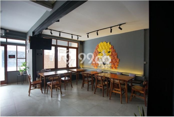 HARGA SPESIAL! Rumah area Tangerang Kota, Tangerang, LT 200m² LB 320m² BISA KPR! HARGA SPESIAL! Rumah area Tangerang Kota, Tangerang, LT 200m² LB 320m² BISA KPR!