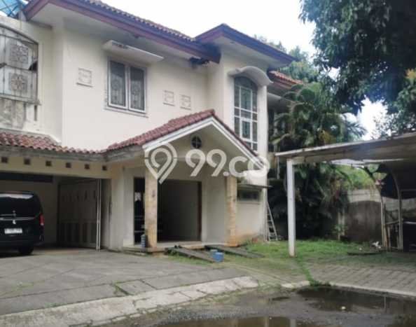 Rumah Mewah Siap Huni LT 300m2 di Cilandak, Jakarta Selatan Rumah Mewah Siap Huni LT 300m2 di Cilandak, Jakarta Selatan