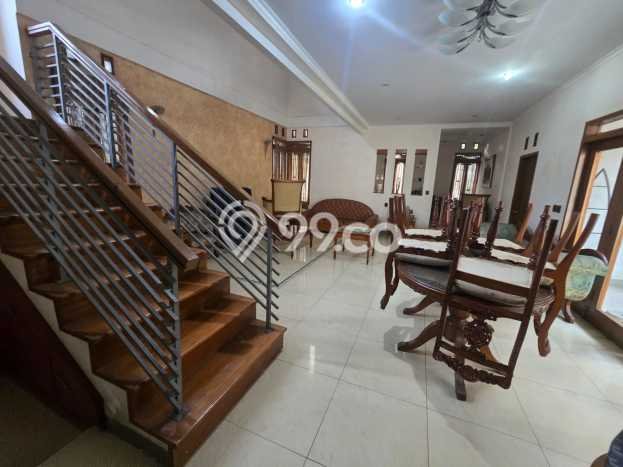 Jual Rumah Luas Elegan Dengan View Eksklusif di Bandung Timur, Bandung Jual Rumah Luas Elegan Dengan View Eksklusif di Bandung Timur, Bandung