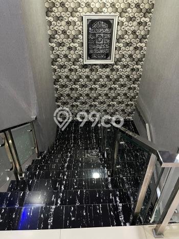 Rumah Luxury Modern Tanpa Renovasi di Kopo Bandung Rumah Luxury Modern Tanpa Renovasi di Kopo Bandung