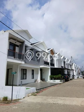 Jual Rumah Bagus Siap Huni LB 90m2 di Ngamprah, Bandung Barat Jual Rumah Bagus Siap Huni LB 90m2 di Ngamprah, Bandung Barat