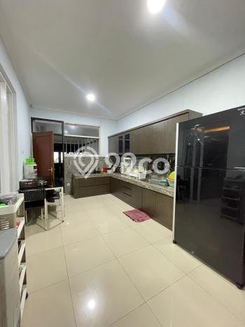 Rumah Luxury Modern Tanpa Renovasi di Kopo Bandung Rumah Luxury Modern Tanpa Renovasi di Kopo Bandung