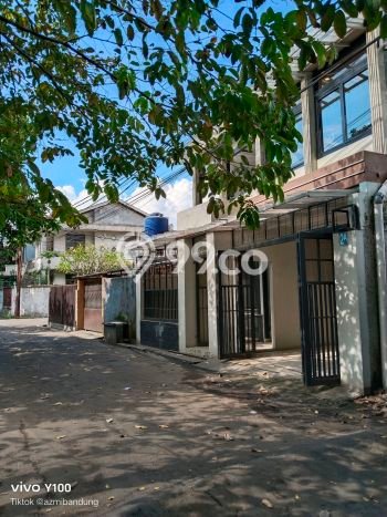 Rumah Minimalis 3 KT LT 93m2 di Buah Batu Rumah Minimalis 3 KT LT 93m2 di Buah Batu
