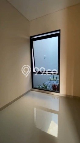 Rumah Luas Asri 2 KT Siap Pakai di Taman Kopo Indah Bandung Rumah Luas Asri 2 KT Siap Pakai di Taman Kopo Indah Bandung