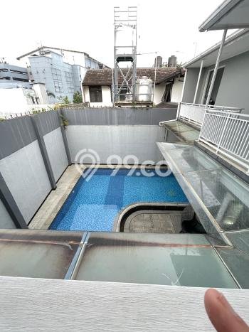 Rumah Luxury Modern Tanpa Renovasi di Kopo Bandung Rumah Luxury Modern Tanpa Renovasi di Kopo Bandung