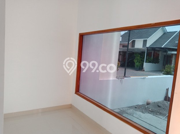 Ready to Use! Premium House LT 280m2 Desain Elegan di Gentan Ready to Use! Premium House LT 280m2 Desain Elegan di Gentan