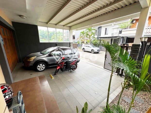 For Sale Hunian Rumah Terawat 3 Kamar di Lippo Karawaci, Tangerang For Sale Hunian Rumah Terawat 3 Kamar di Lippo Karawaci, Tangerang