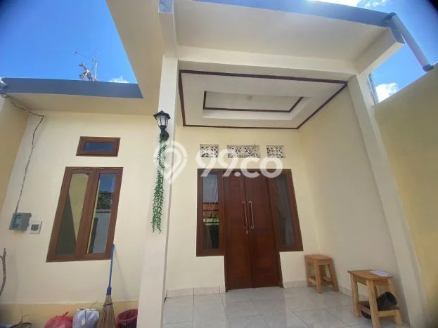 Rumah Modern Minimalis 3 KT Siap Huni di Denpasar Utara Rumah Modern Minimalis 3 KT Siap Huni di Denpasar Utara