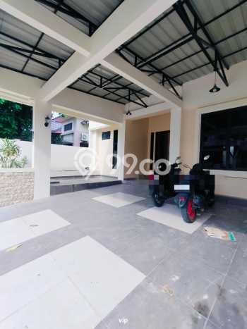 Disewakan! Rumah 3 Kamar Tidur &
3 Kamar Mandi di Batam Centre, Batam Disewakan! Rumah 3 Kamar Tidur &
3 Kamar Mandi di Batam Centre, Batam